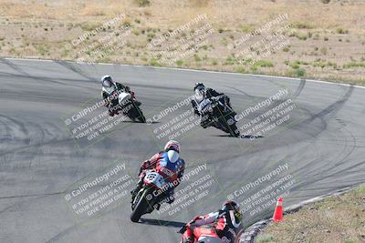 media/Apr-20-2025-AHRMA (Sun) [[393a79c373]]/Race/Group 11 early race/Turn 4b/